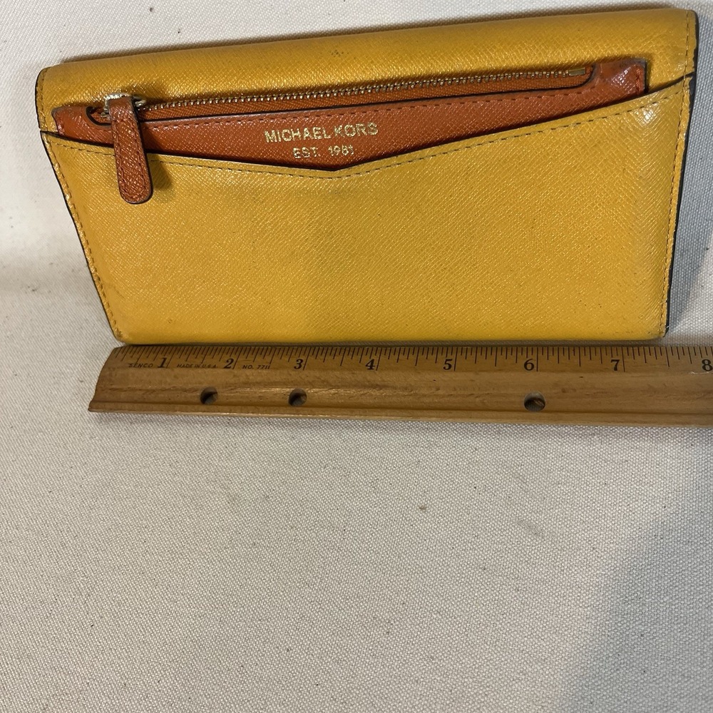 Michael Kors Yellow, Orange and White Classic Double Wallet - Picture 4 of 6